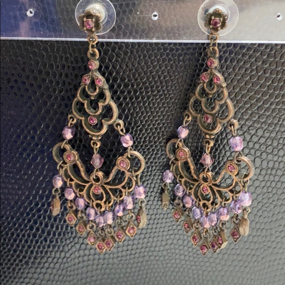 Chandelier earrings
